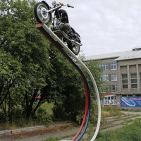 Памятник мотоциклу "Урал"