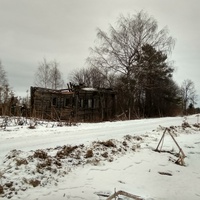 разрушенный дом в д. Фоминская