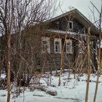 брошенный дом в д. Холкин Конец