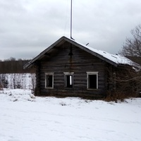 заброшенный дом в д. Медведево