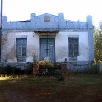 Здание бывшего сельского клуба
