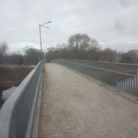 Пешеходный мост через реку Волчья.