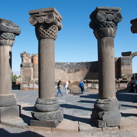 Развалины храма  Звартноц