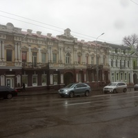 Улица Серова.
