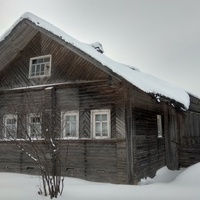 дом в д. Югра