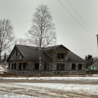 здание дома быта в Новокемском