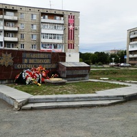 Памятник ВОВ на бульваре Победы