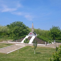 Малигоново. Памятник воинам односельчанам, погибшим в годы Великой Отечественной войны.