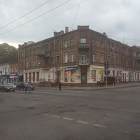Перекресток улиц Харьковской и Липинского.
