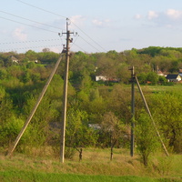 Вид на сельский куток "Чучківка"со стороны остановки электрички.