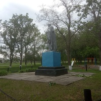 Памятник Великой Отечественной.