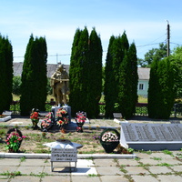 Памятник погибшим советским воинам.Город Новосиль