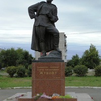 Памятник полководцу Жукову Г.К.