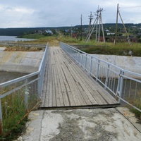 Пешеходный мост через р. Межевую Утку