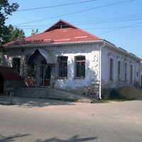 Дом по ул. Уварова 80.