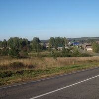 Въезд в деревню со стороны Якшур-Бодьи.