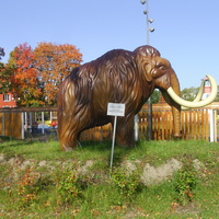 Скульптура мещерского мамонта в городском парке "Крестов Брод".