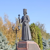 Памятник отцу Илие (Попову)
