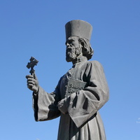 Памятник отцу Илие (Попову)