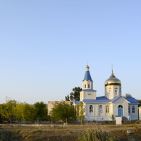 Церковь Казанской иконы Божией Матери. пос. Ударный со стороны ГЭС-2