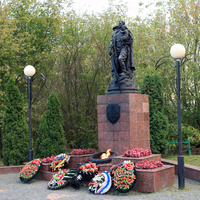 Памятник воину-освободителю на Соборной (Красной) горе