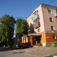 Улица Жуковского 1