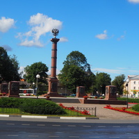 Стела - Псков, город воинской славы