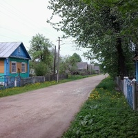 Центральная улица деревни
