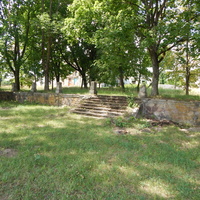 Остатки ограды дворца Радзивиллов