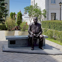 Памятник Э.Рязанову