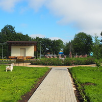 В сельском парке Сергеевки