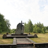 Памятник жертвам I и  II Мировых войн