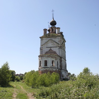 Церковь Троицы Живоначальной в с. Весь
