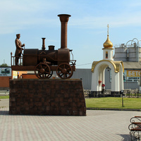 Памятник первому паровозу Черепановых