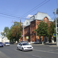 Исторический музей по ул. Большой Московской, далее Богородице-Рождественский мужской монастырь