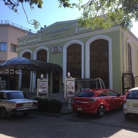 Банкетный зал "Арабески-Холл" на улице Ленина, д.16