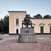 Памятник Шогенцукову