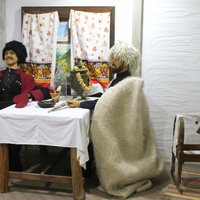 В музее хлеба и вина.