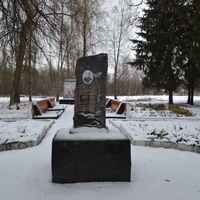 Мемориал воинам-наугорцам , павшим в боях за освобождение нашей Родины. Болотовские Дворы