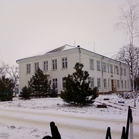 Здание правления СХП "Родина" и администрации села.