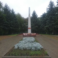 Памятник на Набережной улице воинам-станичникам, павшим в боях за Родину в годы Великой Отечественной войны