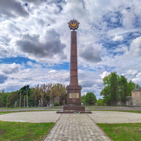 памятник Победа, установлен к 65 годовщине победы ВОВ