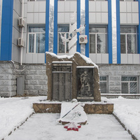 памятник погибшим шахтерам у ГП