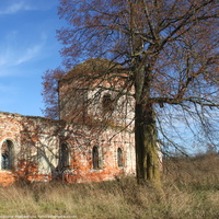 Круглово, Покровская церковь