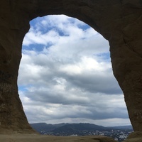 Крайняя сквозная  пещера в Горе Кольцо