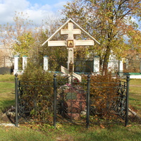 Киржач,  Благовещенский женский монастырь, крест на месте храма Сергию Радонежскому