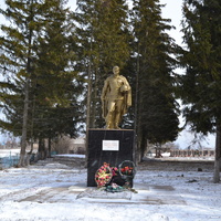 Памятник советским воинам . Село Никольское