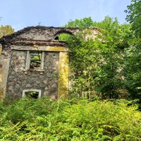 Руины усадьбы Хрептовичей «Одровонж» в деревне Вишнево
