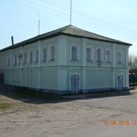 Здание администрации с. Красное