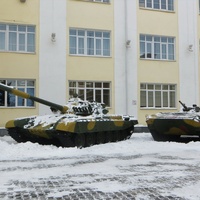Танк Т-72 и БМП-1